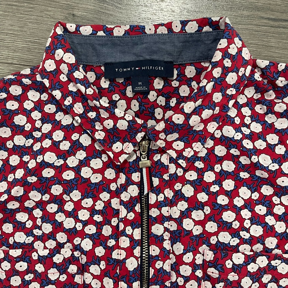 Tommy Hilfiger Women’s Floral Blouse - Picture 3 of 4